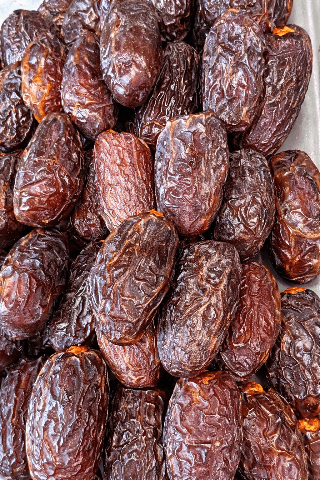 Sultana dates