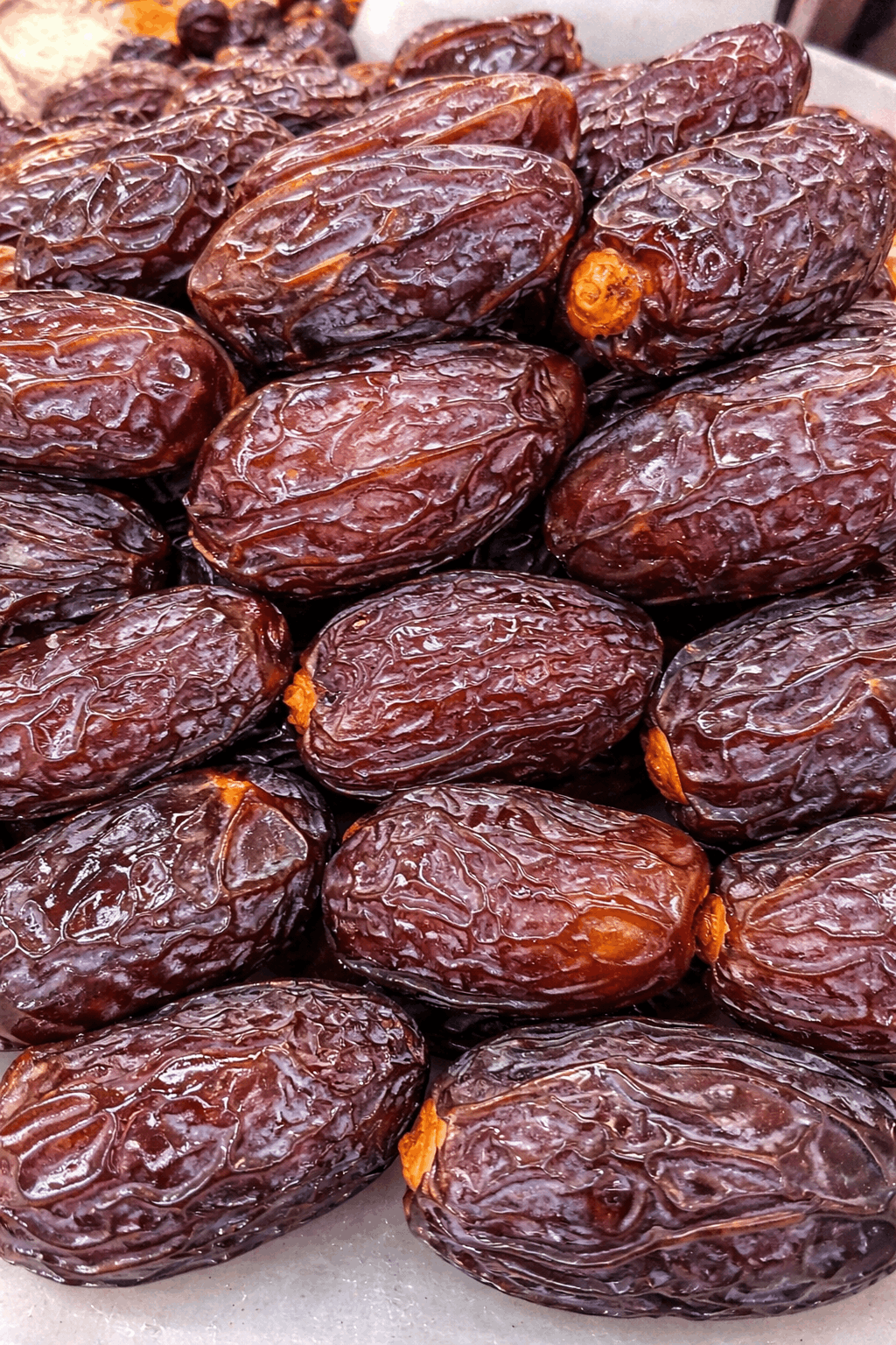 Sultana dates